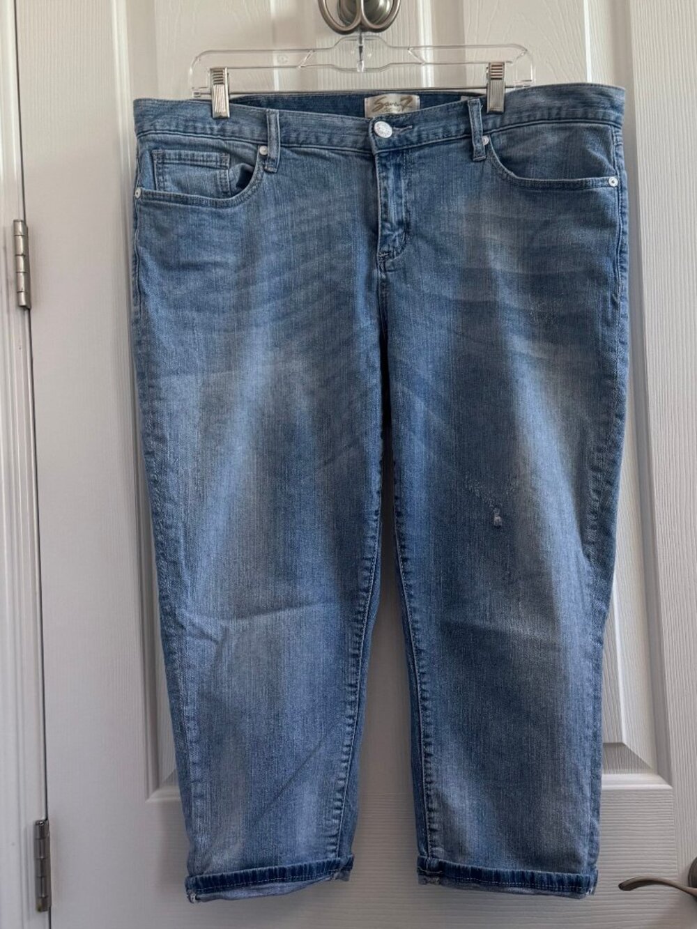 Women's Seven 7 ankle jean light wash distressed size 16 skinny easy fit